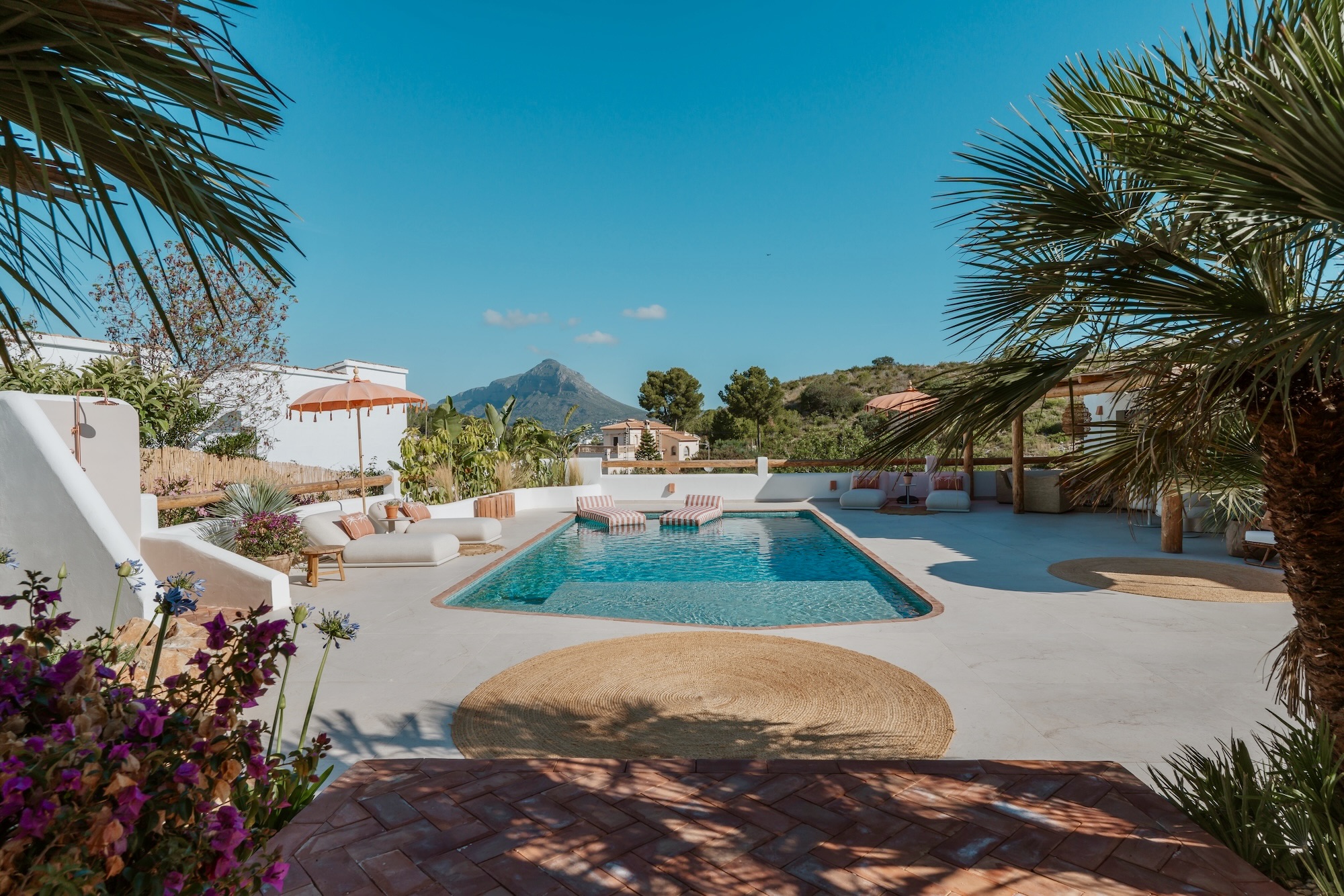 Tourist Licence Spain: The Essential Guide for Property Buyers and Investors