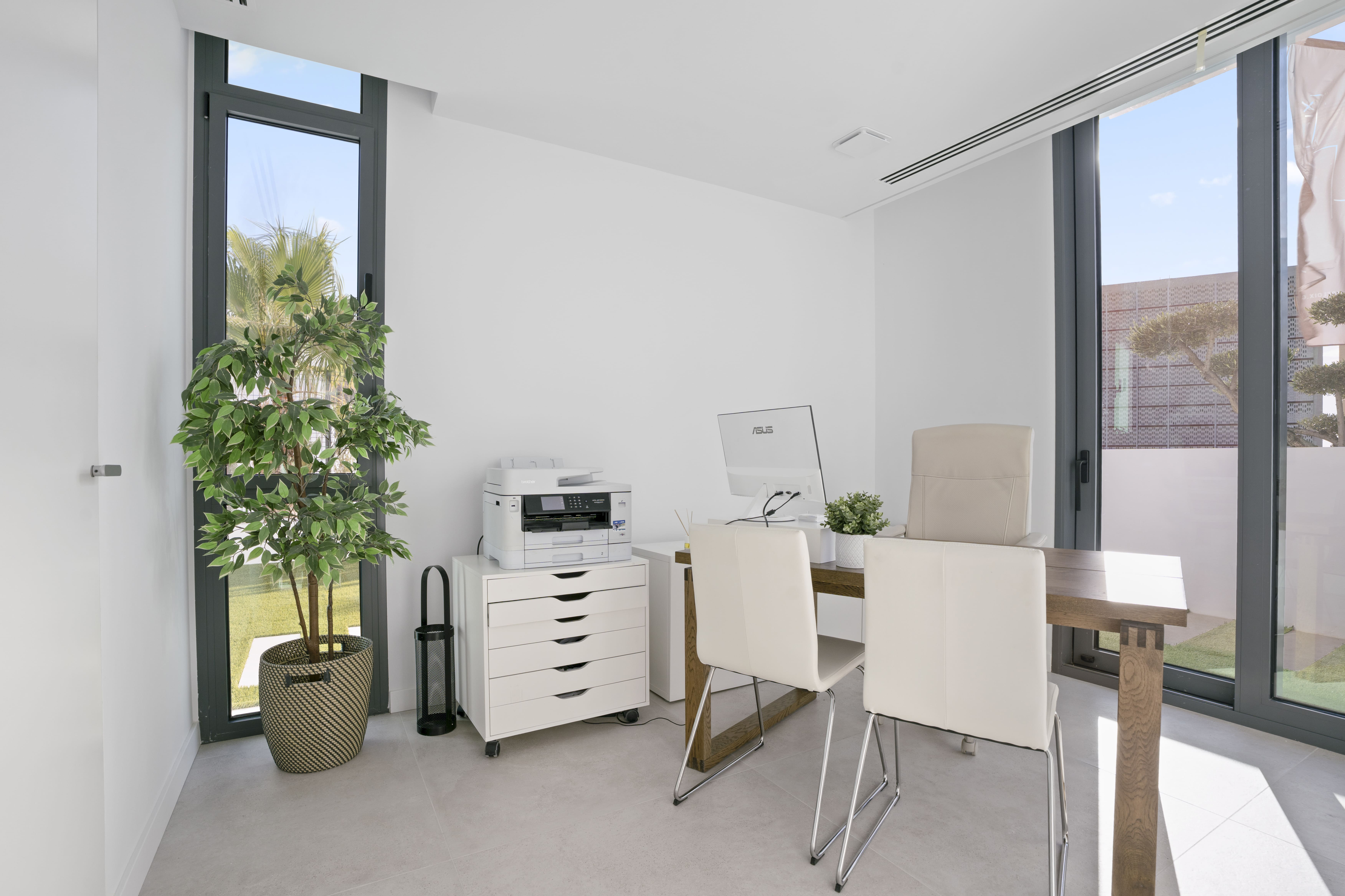 4-bed Villa in Benidorm — Villa Deluxe 27, photo 16