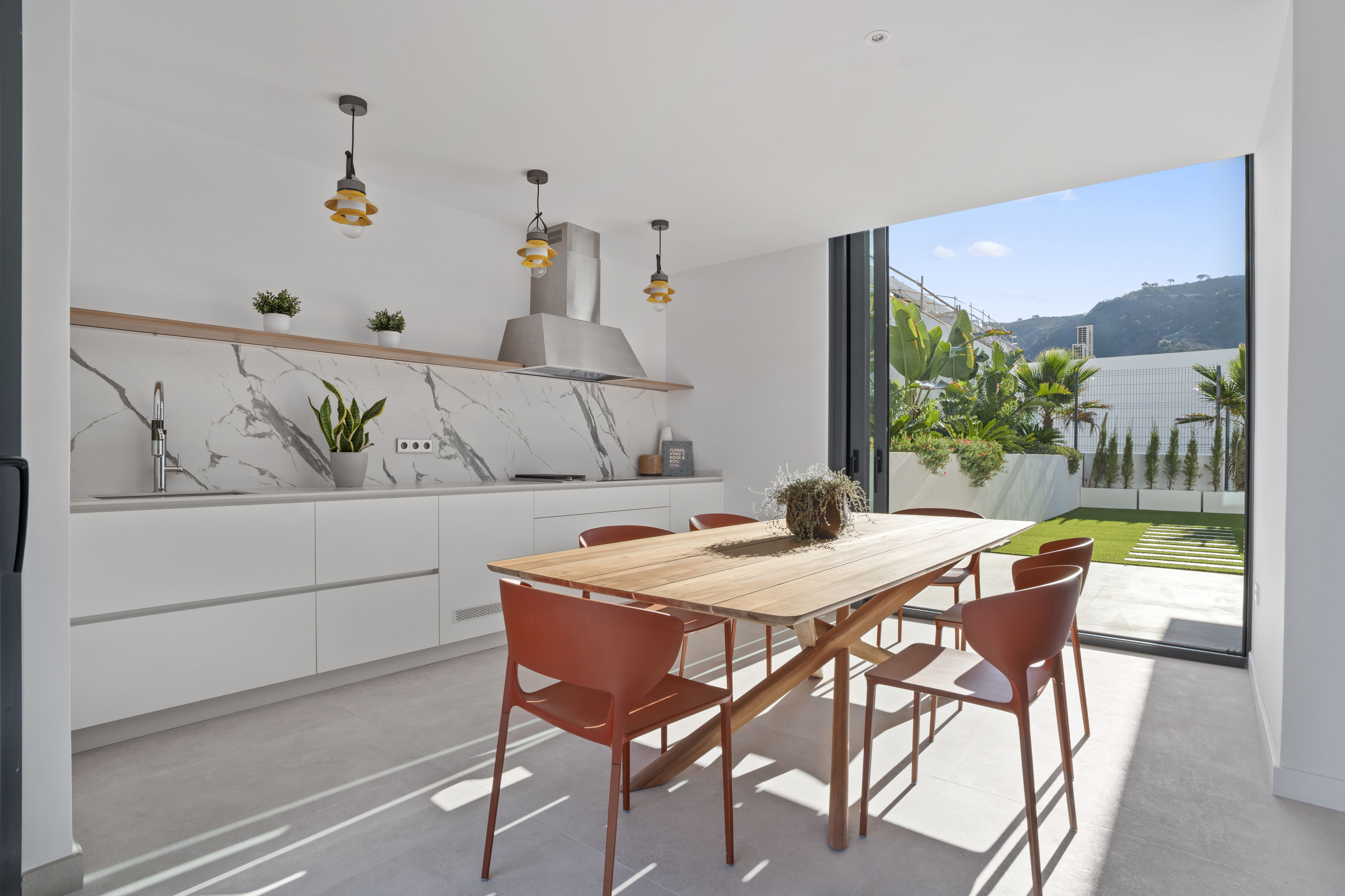 4-bed Villa in Benidorm — Villa Deluxe 27, photo 12