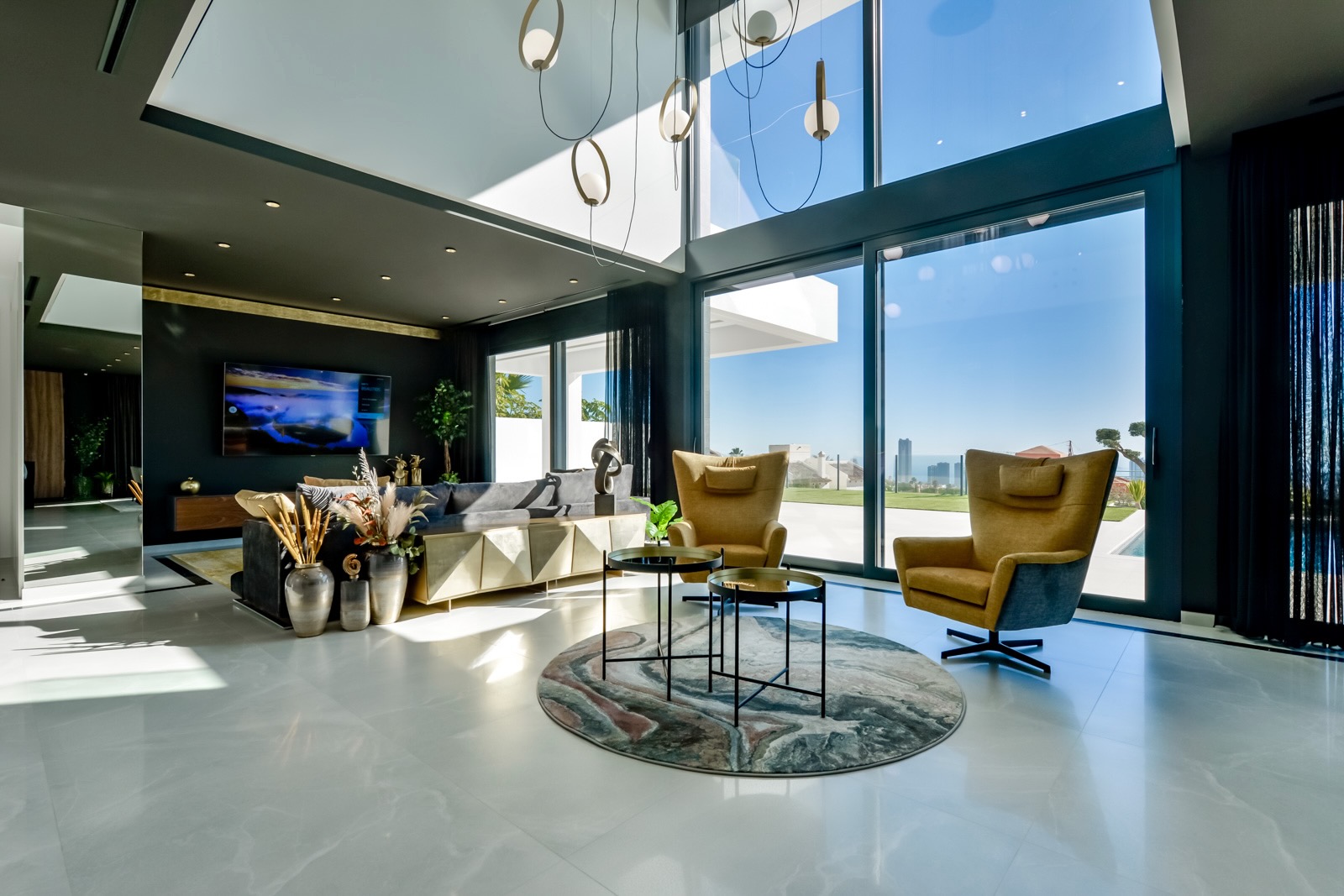 7-bed Villa in Finestrat — Villa Alamanda, photo 2