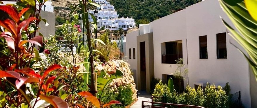 3-bed Townhouse in Istan — Stunning New Build Townhouse in Istan, photo 4