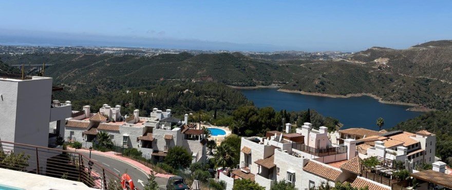 3-bed Townhouse in Istan — Stunning New Build Townhouse in Istan, photo 33