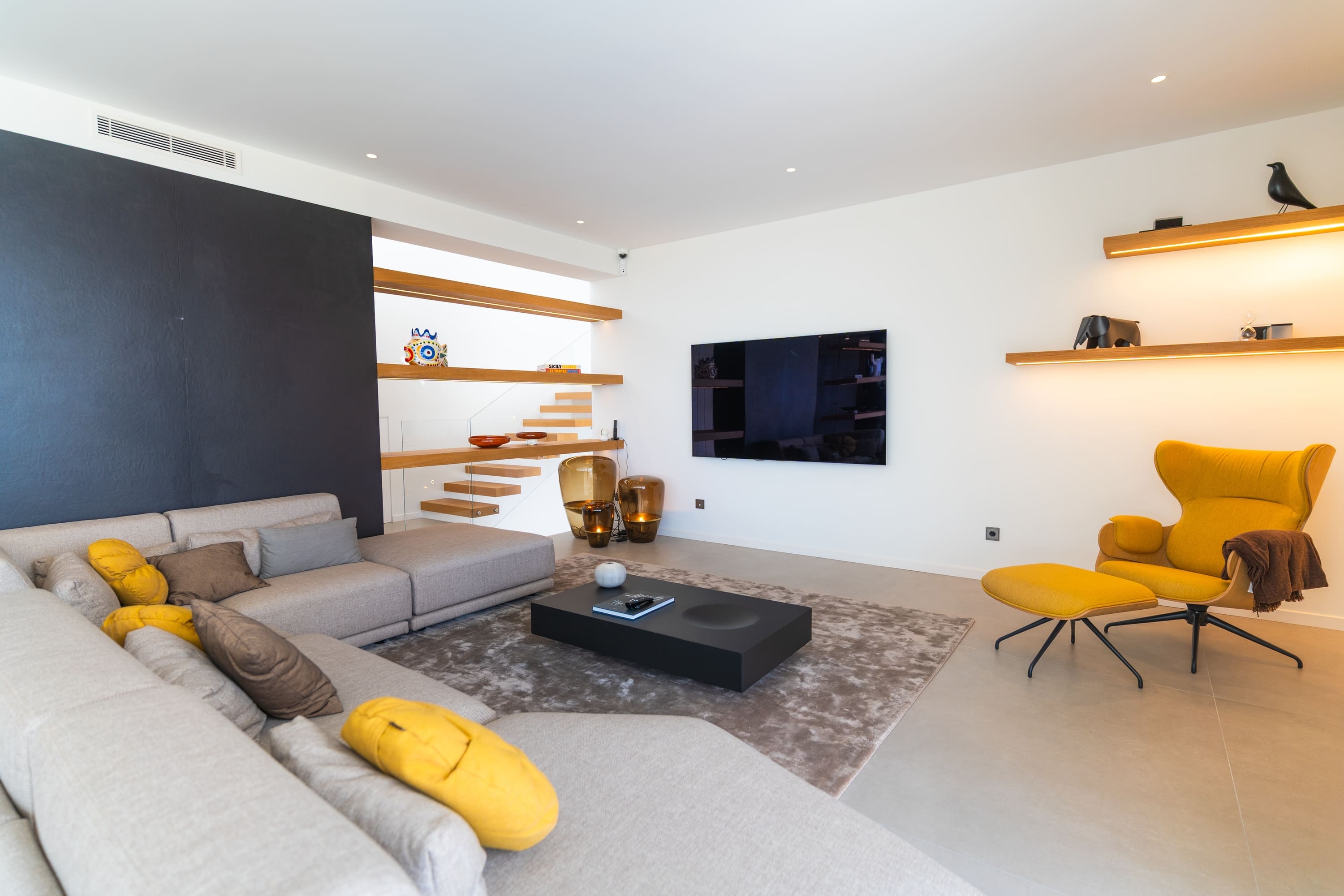 5-bed Villa in Benitachell — Luxury seafront villa for sale in Cumbre del Sol with panoramic Mediterranean views | Villa Ibiza, photo 11