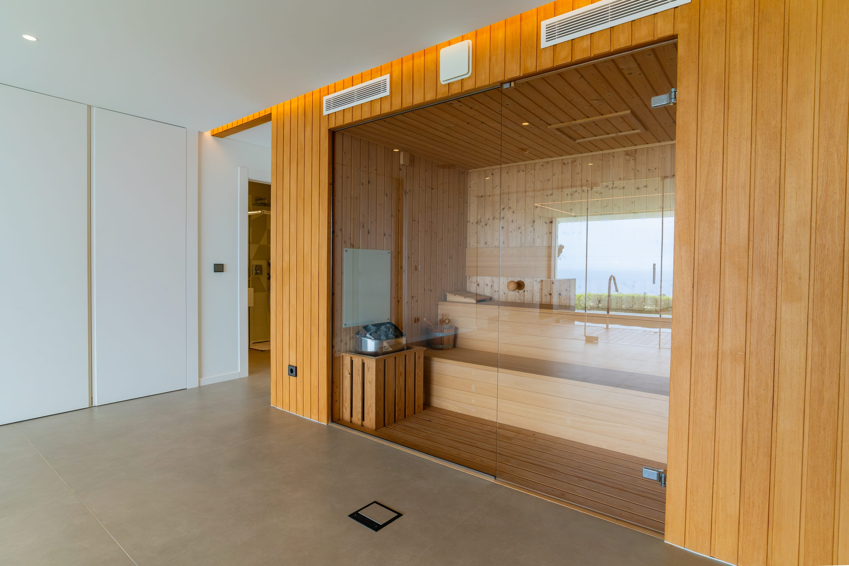 5-bed Villa in Benitachell — Luxury seafront villa for sale in Cumbre del Sol with panoramic Mediterranean views | Villa Ibiza, photo 19