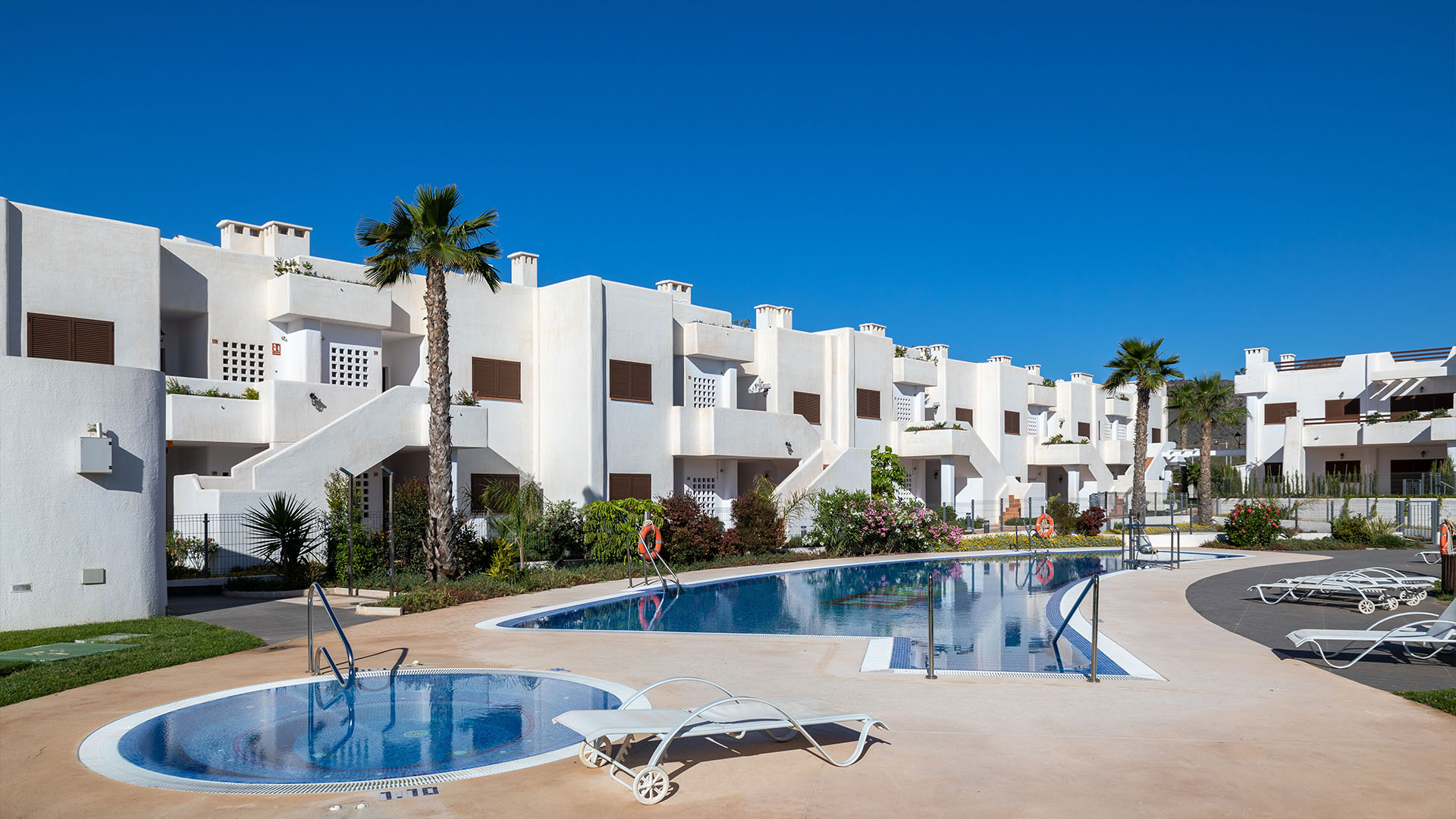 3-bed Bungalow in Pulpi (Almeria) — Stunning New Bungalow Steps from Los Nardos Beach, photo 2