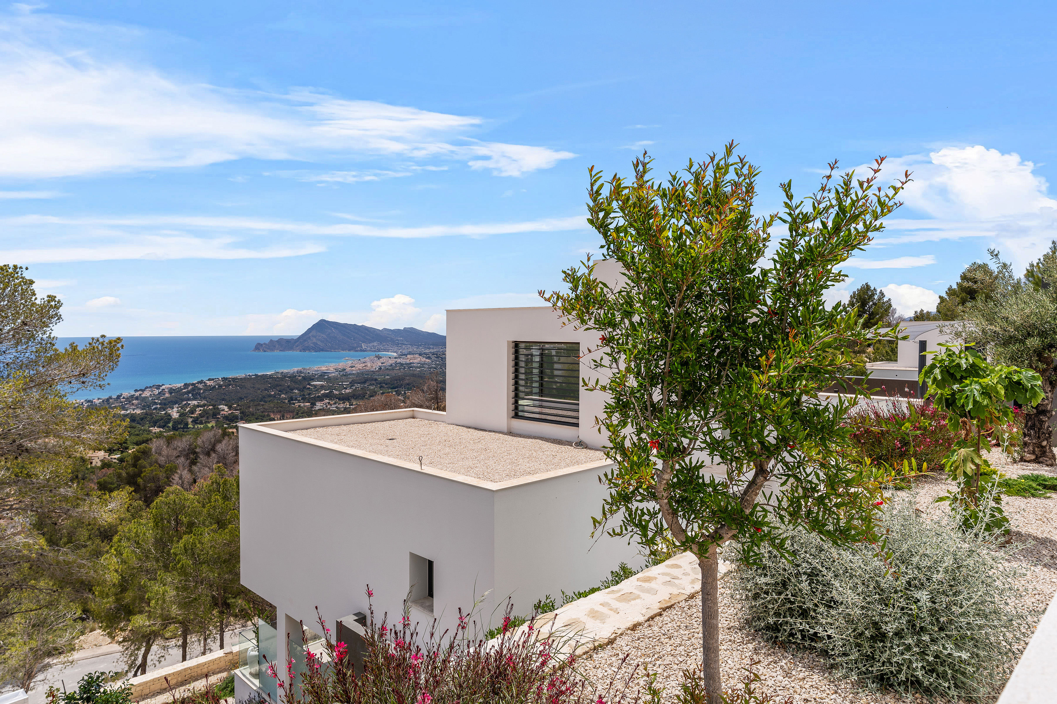 4-bed Villa in Altea — Discover Villa Senza: Luxury Living in Altea, photo 2