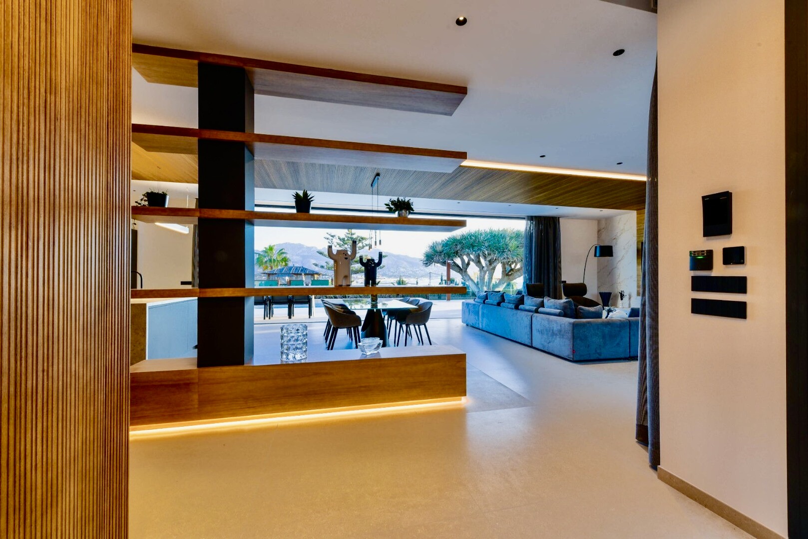 4-bed Villa in La Nucia — Luxury villa for sale in El Albir with panoramic sea views and designer garage | Villa Vega, photo 17