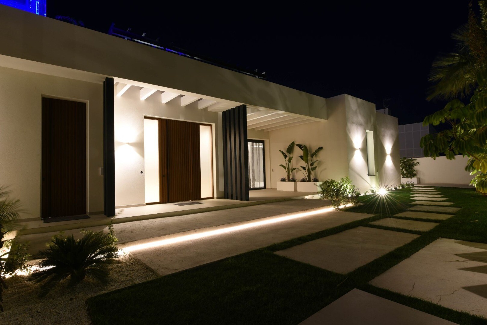 4-bed Villa in La Nucia — Luxury villa for sale in El Albir with panoramic sea views and designer garage | Villa Vega, photo 43