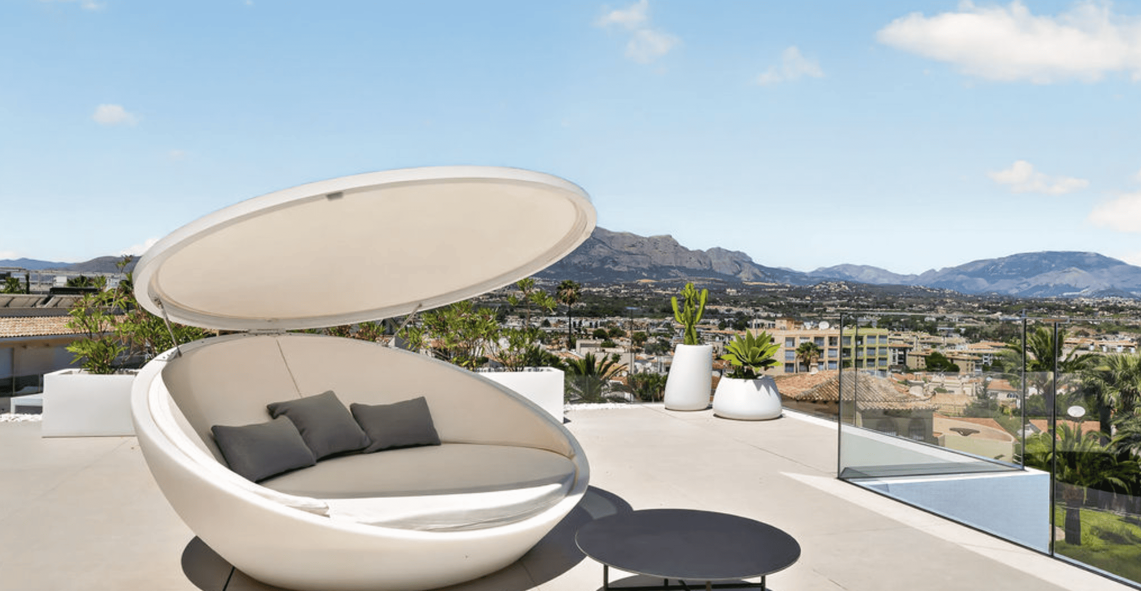 4-bed Villa in La Nucia — Luxury villa for sale in El Albir with panoramic sea views and designer garage | Villa Vega, photo 4