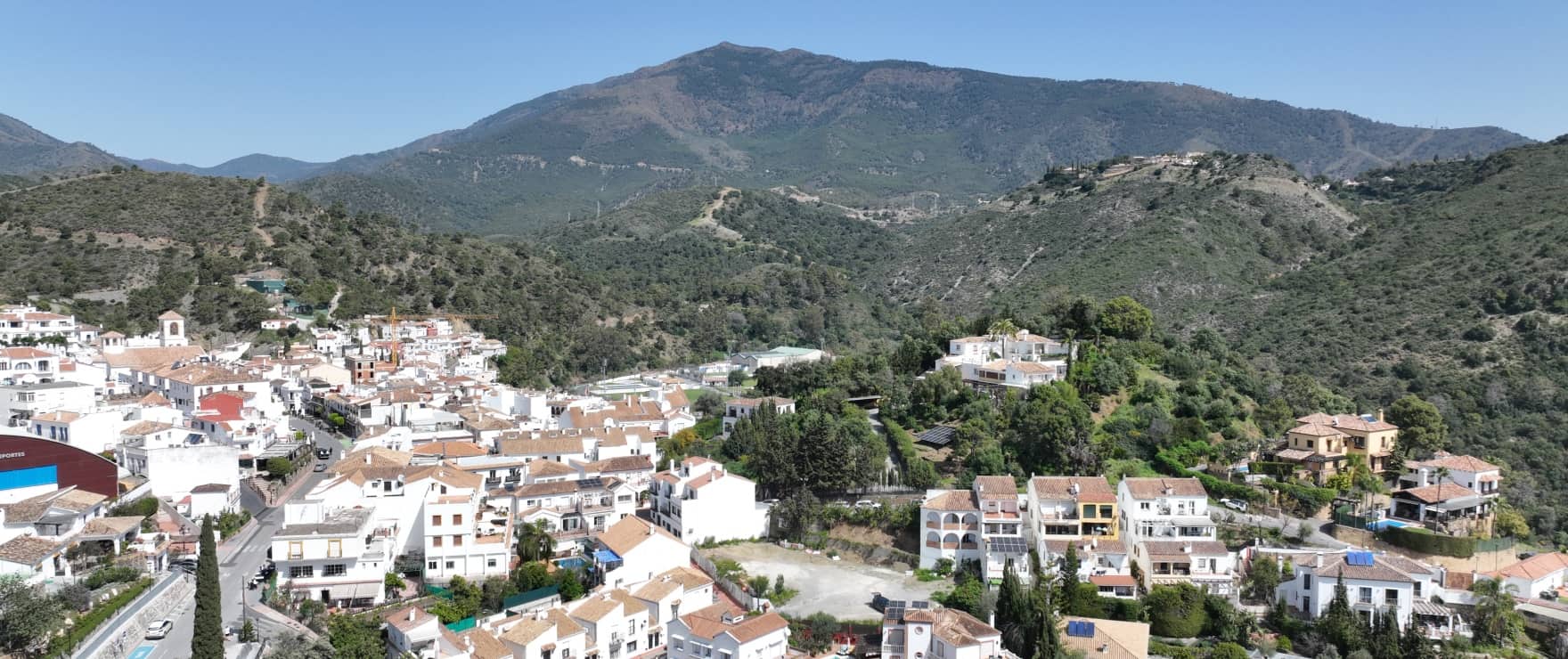 2-bed Apartment in Benahavis — Stunning New Luxury Apartment in Benahavis, photo 4