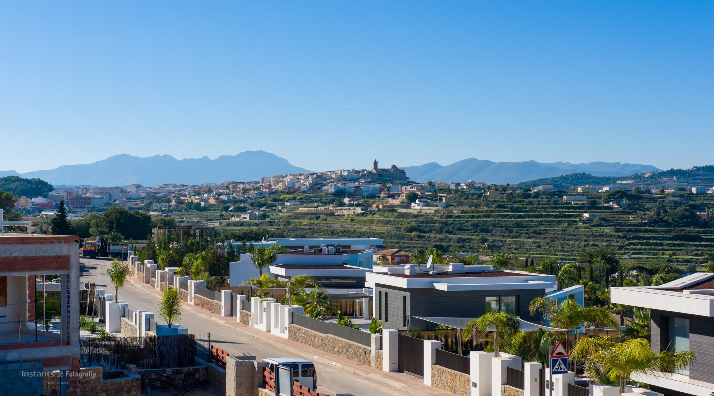 4-bed Villa in Javea — Villa Chronos | Contemporary Luxury Villa with Sea & Mountain Views in Javea, photo 8