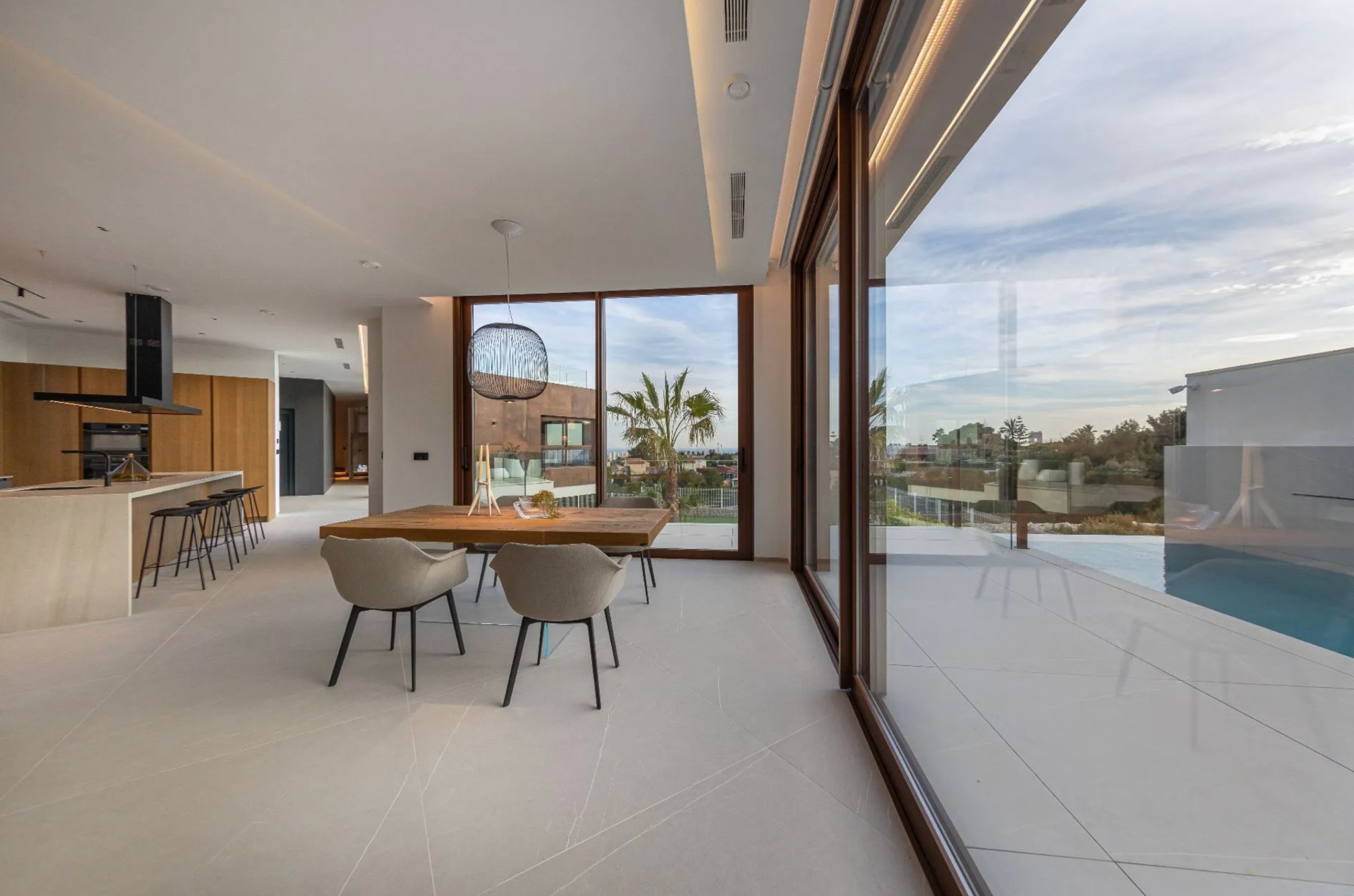 4-bed Villa in Benidorm — Luxury villa for sale in Benidorm with infinity pool, private spa and panoramic sea views | Villa Zen, photo 10