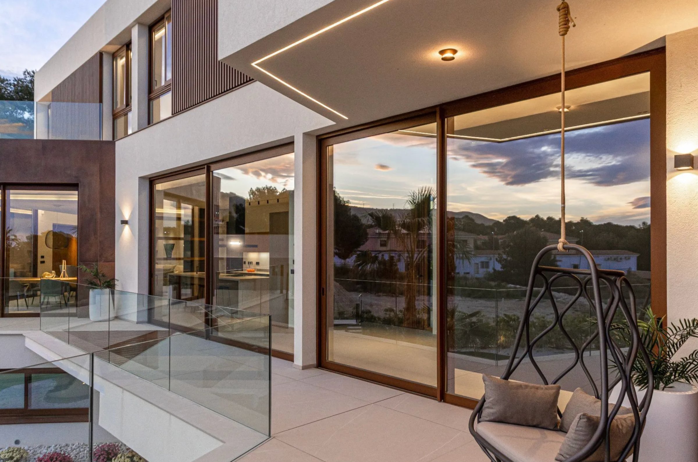 4-bed Villa in Benidorm — Luxury villa for sale in Benidorm with infinity pool, private spa and panoramic sea views | Villa Zen, photo 5