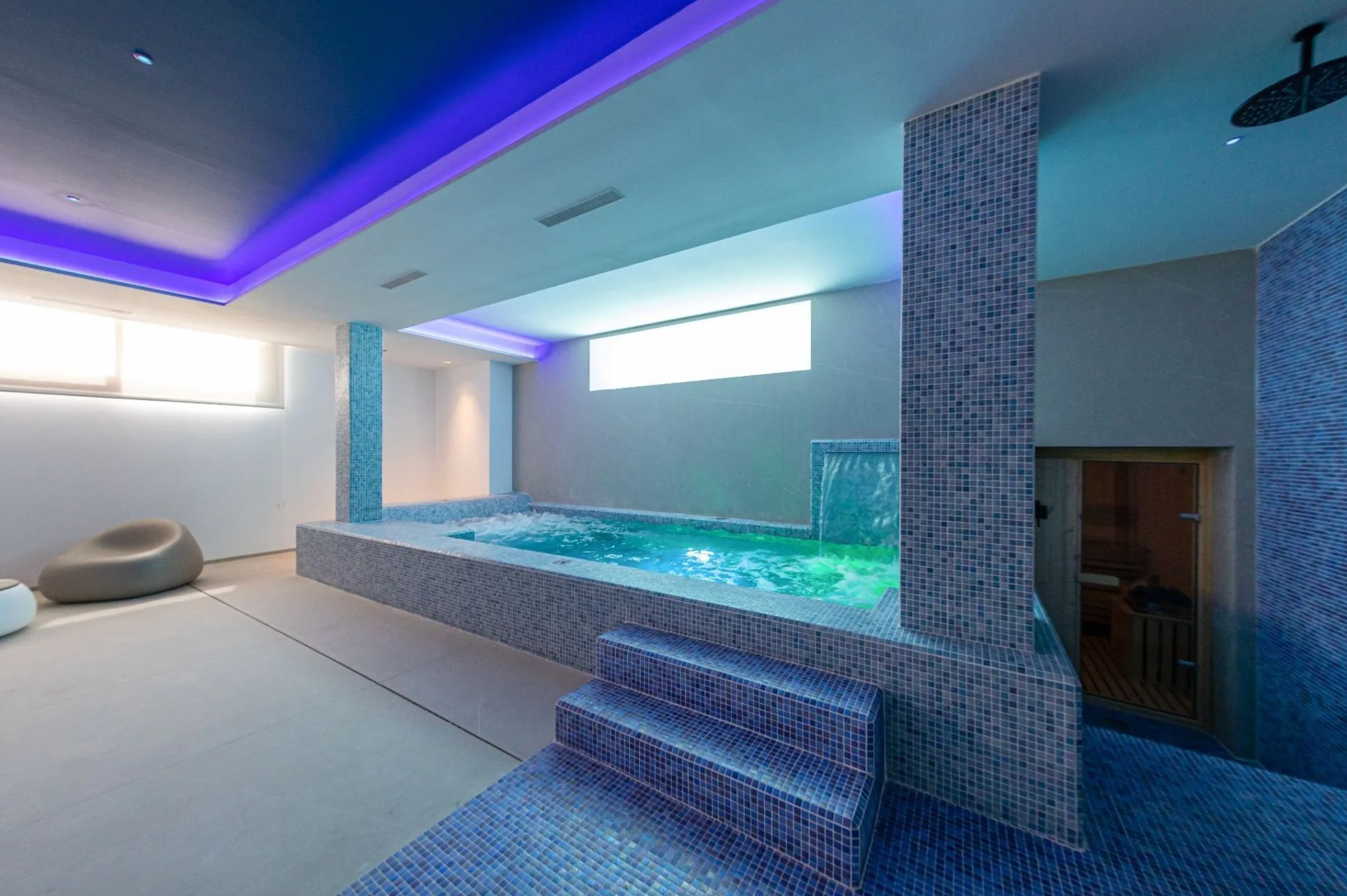 4-bed Villa in Benidorm — Luxury villa for sale in Benidorm with infinity pool, private spa and panoramic sea views | Villa Zen, photo 17