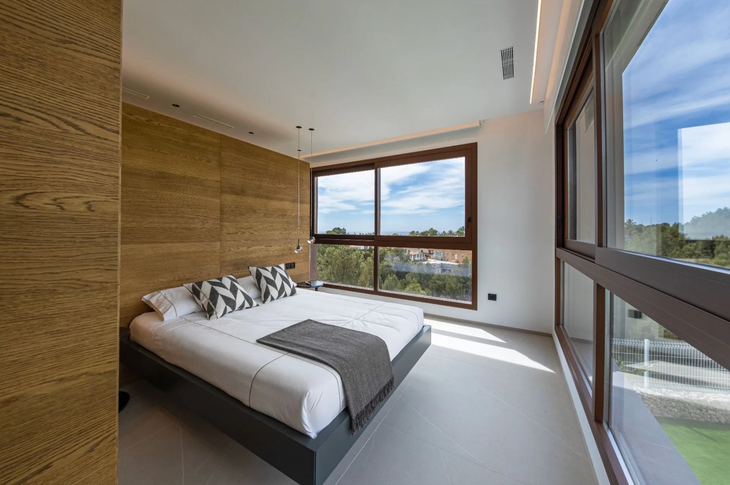 4-bed Villa in Benidorm — Luxury villa for sale in Benidorm with infinity pool, private spa and panoramic sea views | Villa Zen, photo 32