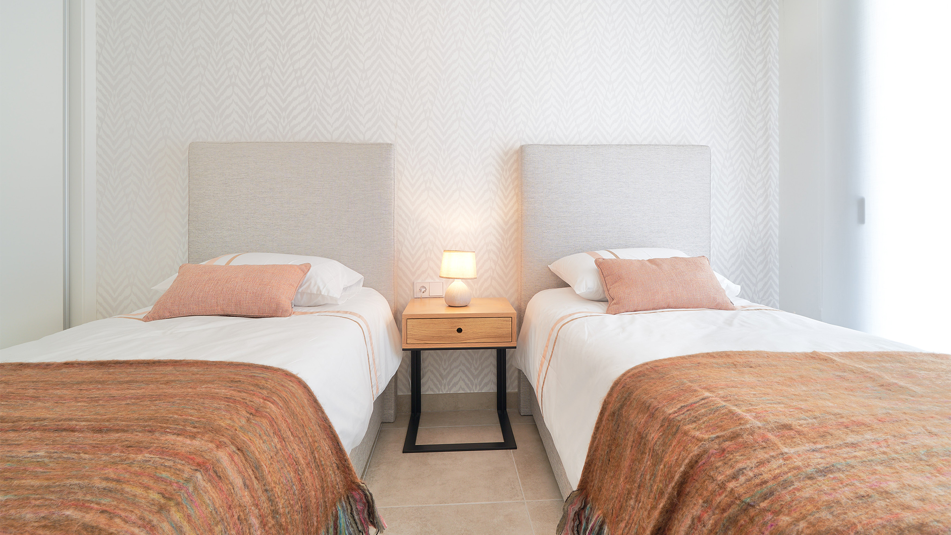 3-bed Apartment in Estepona (Malaga) — Luxurious New Build Apartment in Estepona, photo 7