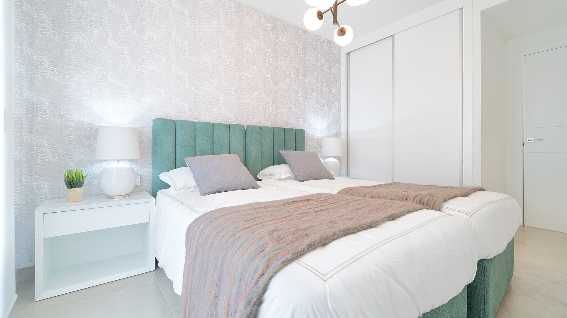 3-bed Apartment in Estepona (Malaga) — Luxurious New Build Apartment in Estepona, photo 9